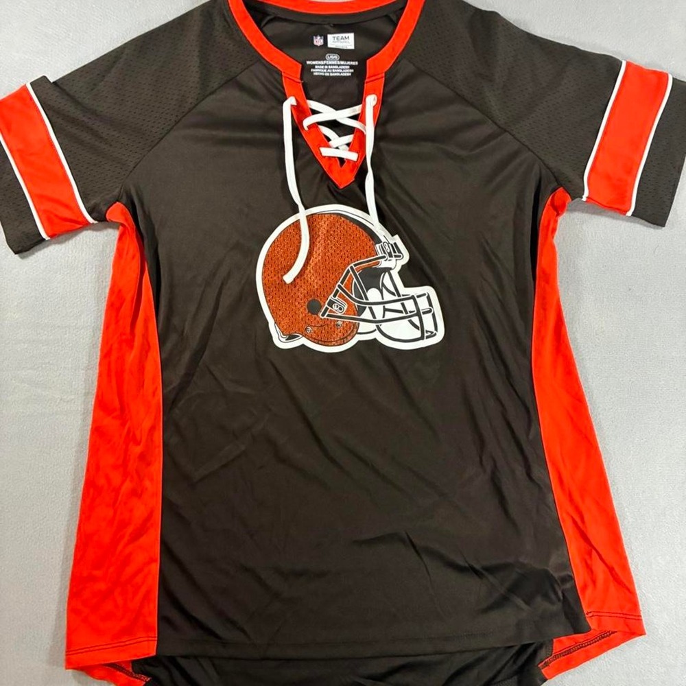 NWOT NFL Cleveland Browns women's lace up jersey. Womens size large. Brand new